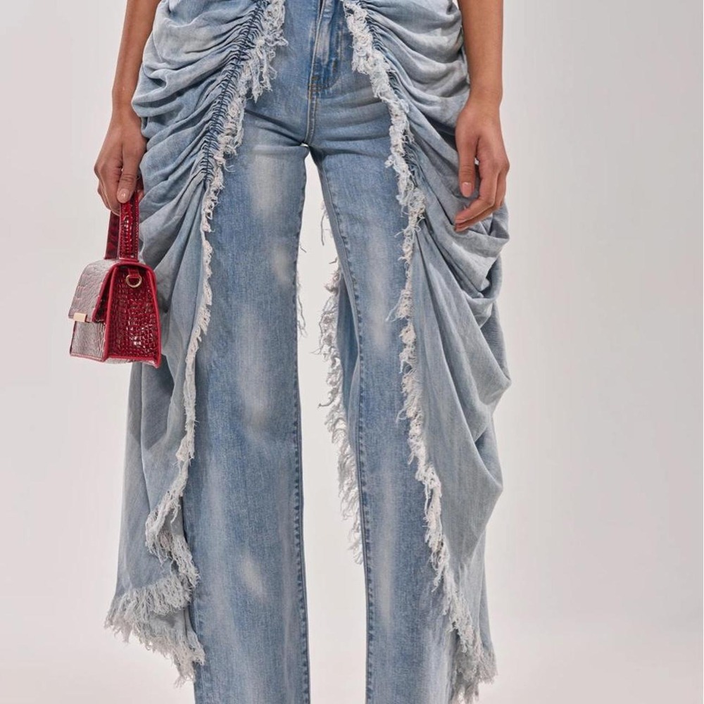 Women's Medium Wash All Over The Place Denim Jeans